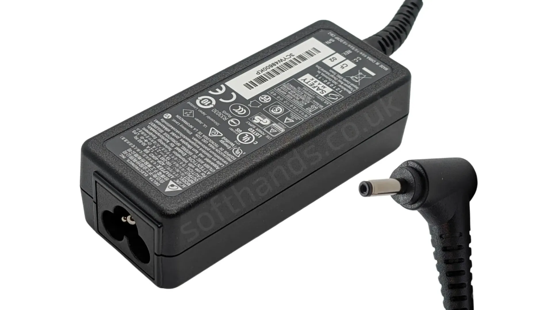 [CM43] Medion/Dynabook 45W, 19v 2.1a, 3.5mm